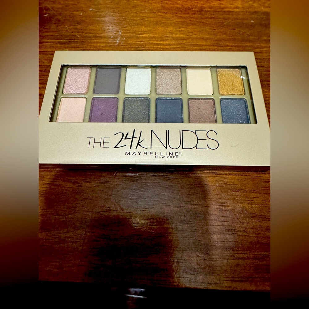 Maybelline THE 24K NUDES Eyeshadow Palette ~ SEALED
